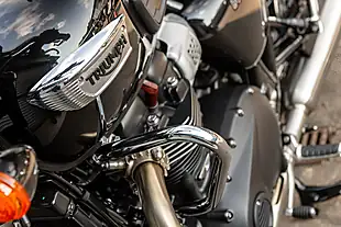 Used 2024 Triumph Bonneville T100 Stealth Edition Sapphire Blue / Silver Blue - Interior and Exterior details 11