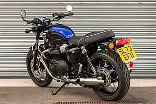 Used 2024 Triumph Bonneville T100 Stealth Edition Sapphire Blue / Silver Blue - Interior and Exterior details 6
