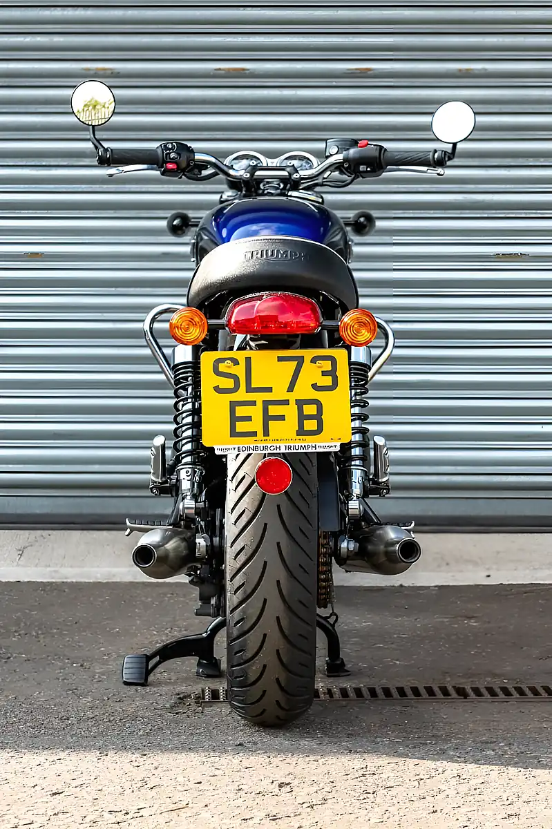 Used 2024 Triumph Bonneville T100 Stealth Edition Sapphire Blue / Silver Blue - Interior and Exterior details 7