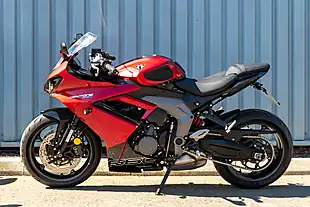 Used 2024 Triumph Daytona 660 Carnival Red / Sapphire Black - Interior and Exterior details 5