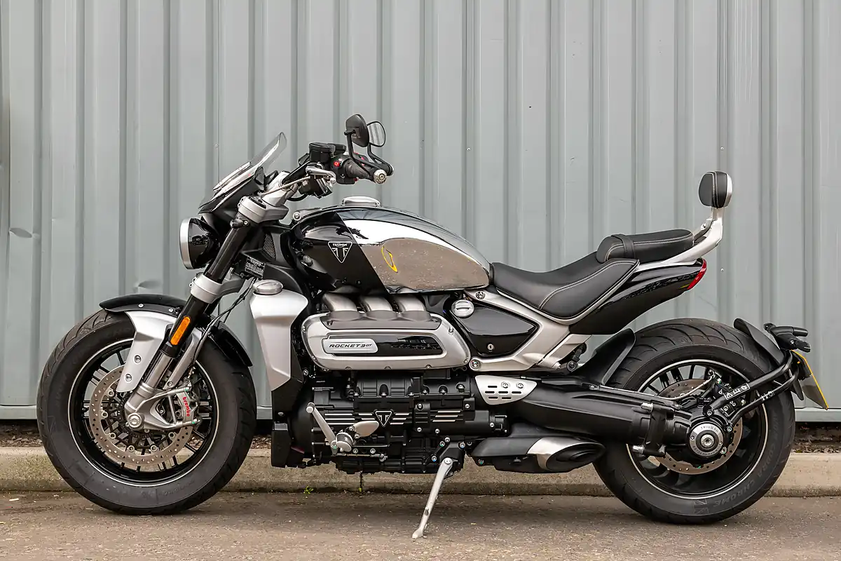 Used 2024 Triumph Rocket 3 GT Chrome / Black - Interior and Exterior details 8