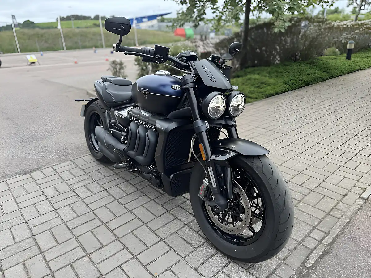 Used 2024 Triumph Rocket 3 R Blue/Black - Interior and Exterior details 4