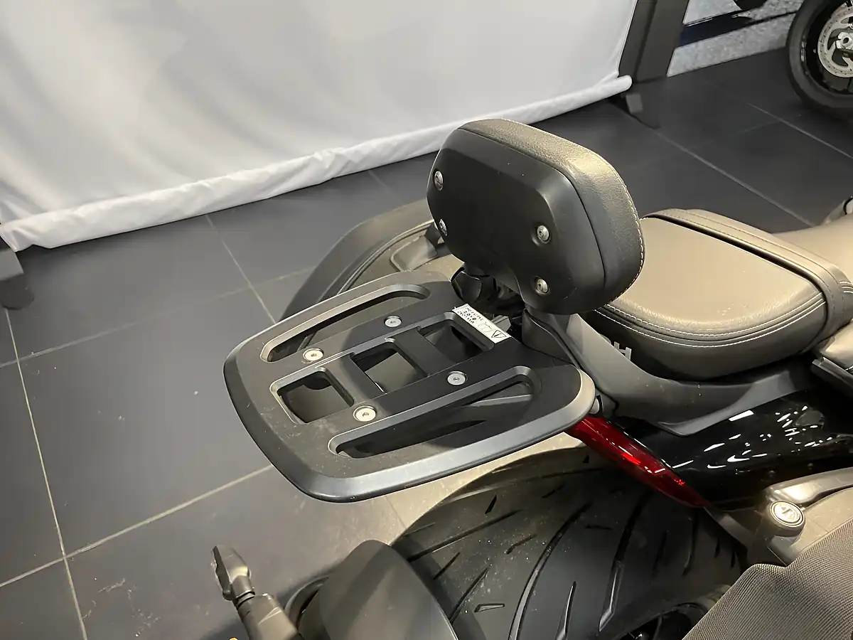 Used 2024 Triumph Rocket 3 Storm GT Carnival Red/Sapphire Black - Interior and Exterior details 13