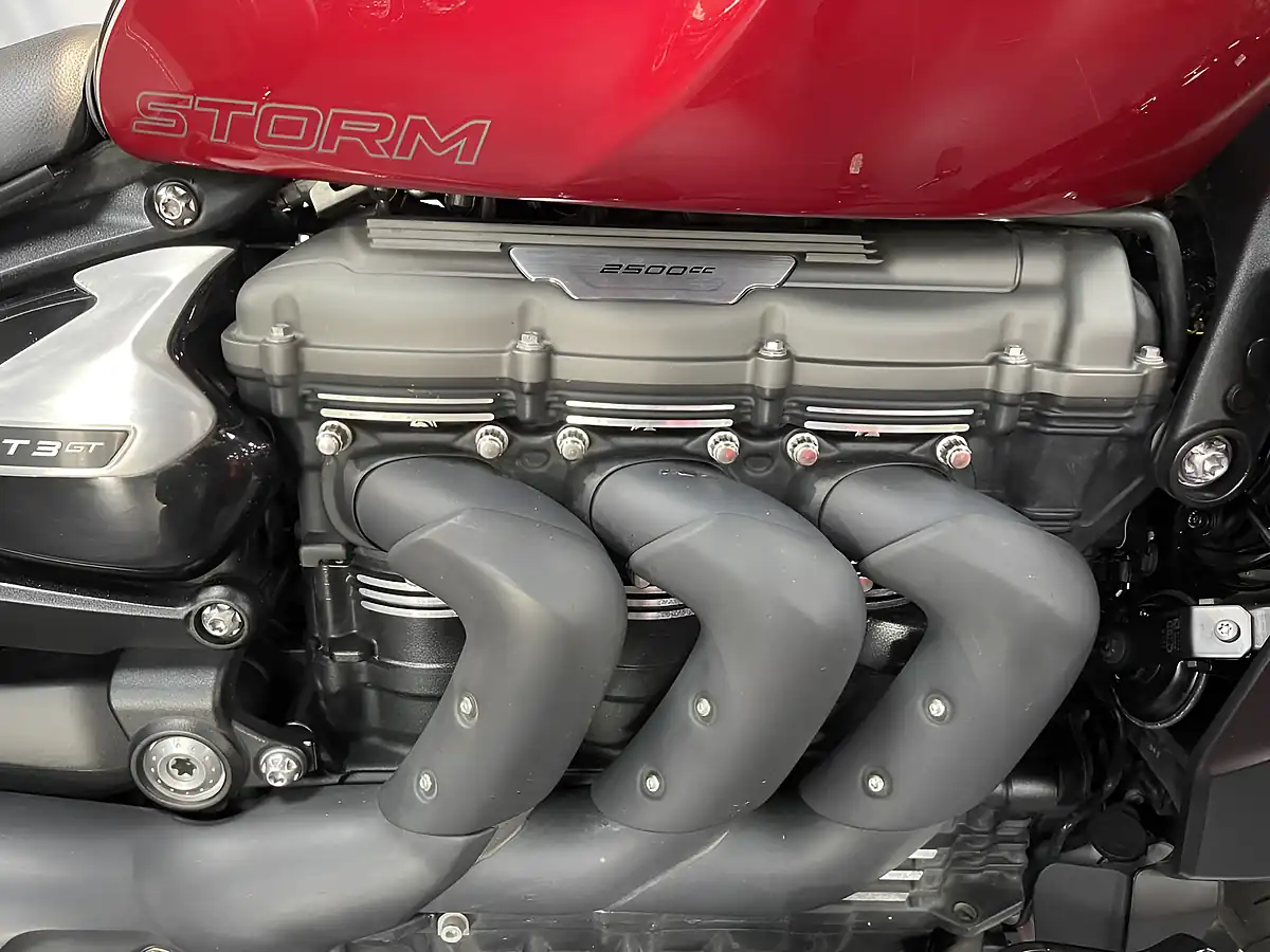 Used 2024 Triumph Rocket 3 Storm GT Carnival Red/Sapphire Black - Interior and Exterior details 9