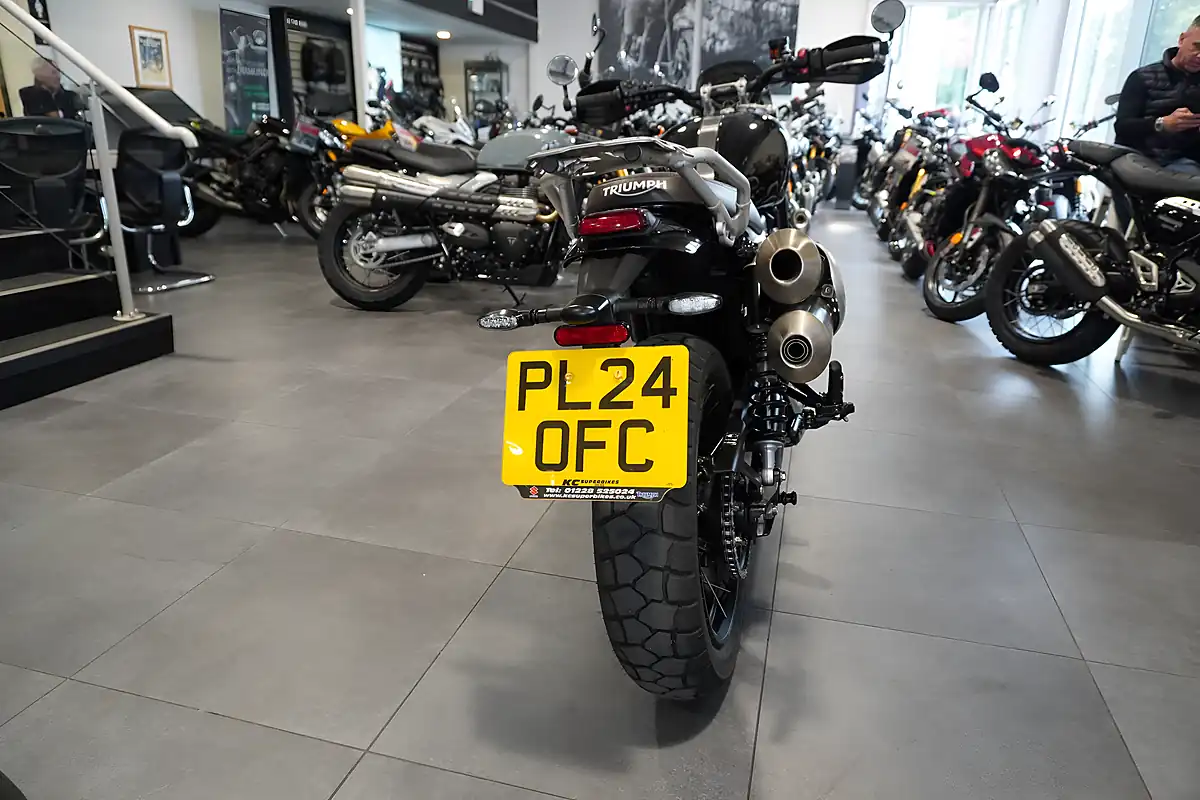 Used 2024 Triumph Scrambler 1200 X Black - Interior and Exterior details 4
