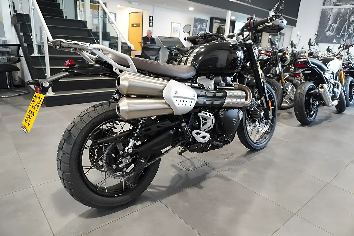 Used 2024 Triumph Scrambler 1200 X Black - Interior and Exterior details 5