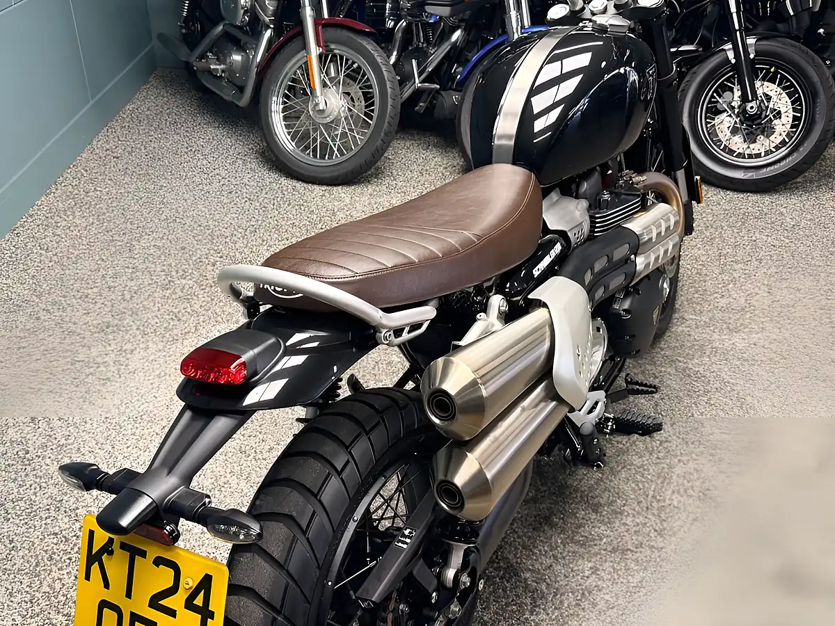 Used 2024 Triumph Scrambler 1200 X Black - Interior and Exterior details 14