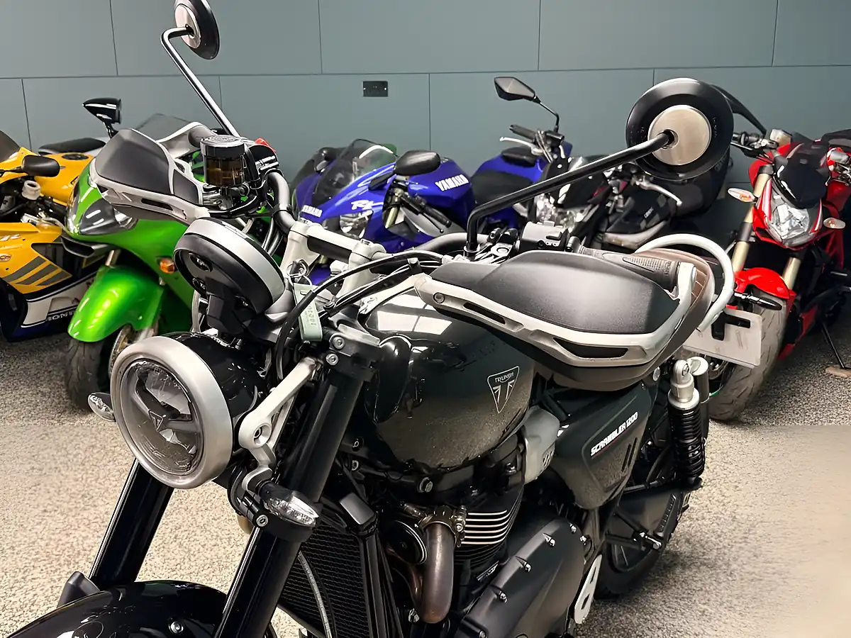 Used 2024 Triumph Scrambler 1200 X Black - Interior and Exterior details 18