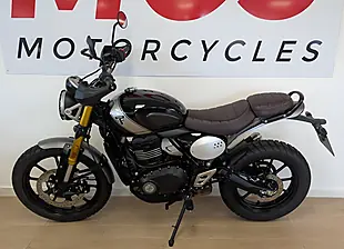 Used 2024 Triumph Scrambler 400 Modern Classics Black - Interior and Exterior details 2