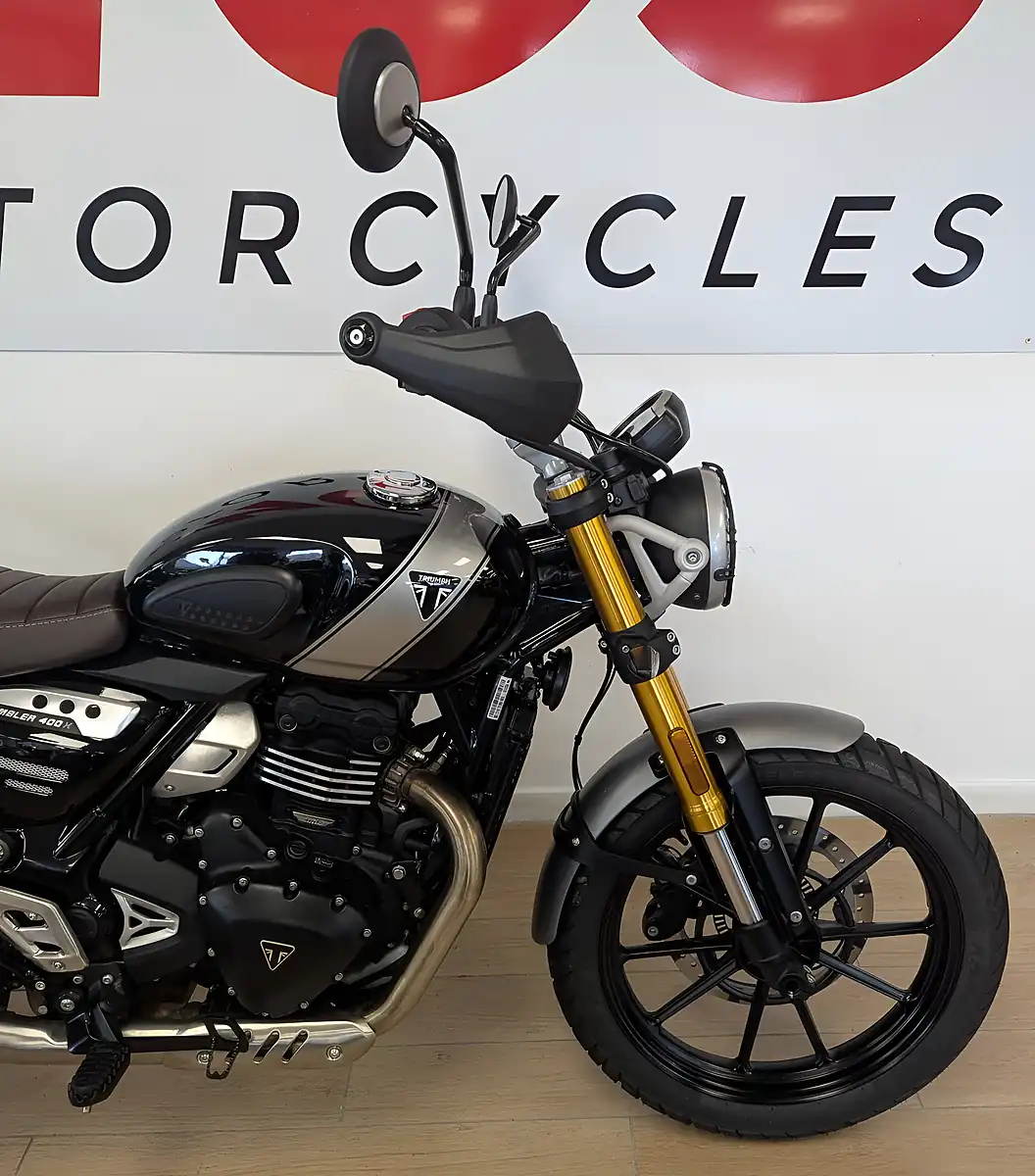 Used 2024 Triumph Scrambler 400 Modern Classics Black - Interior and Exterior details 4