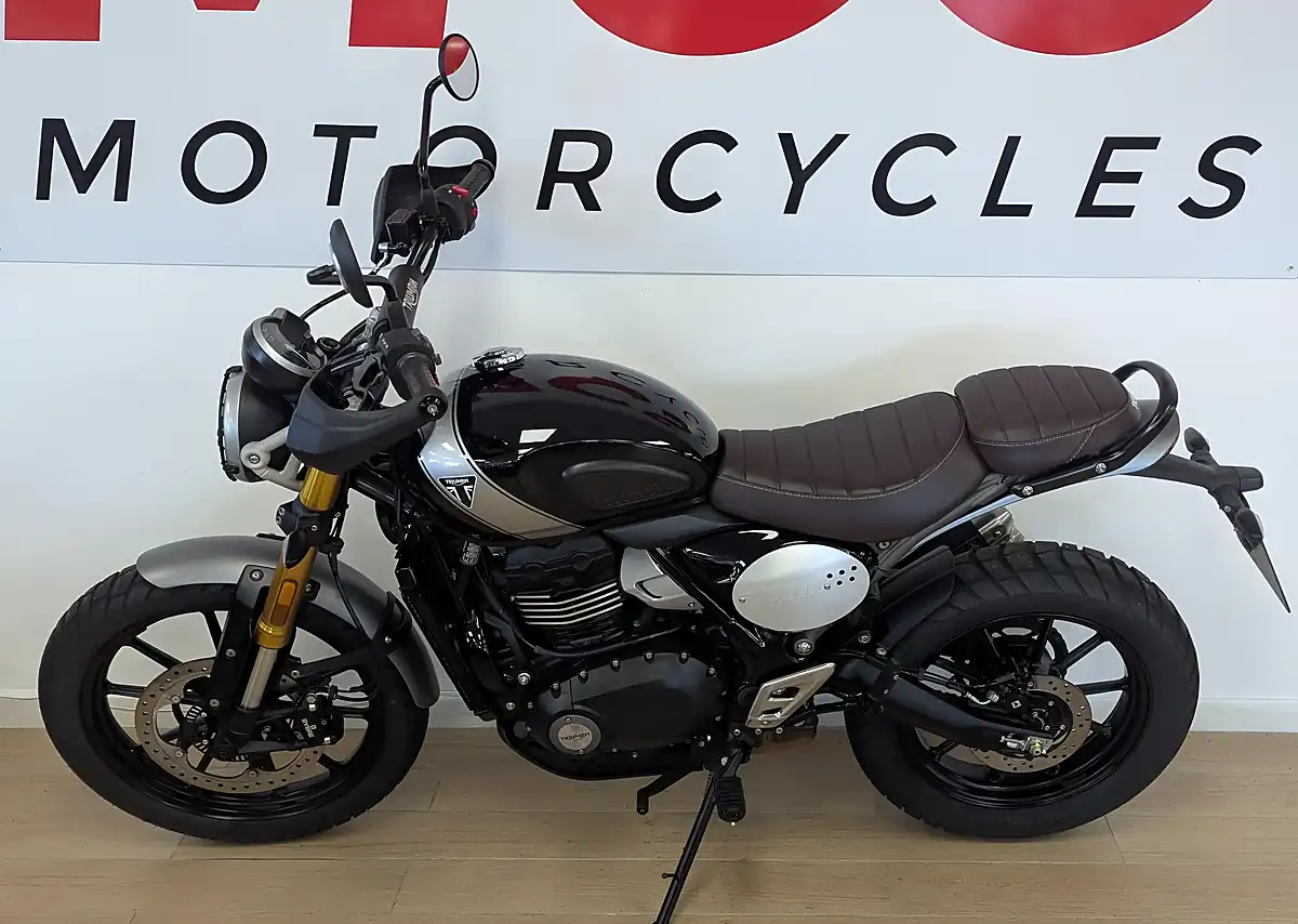 Used 2024 Triumph Scrambler 400 Modern Classics Black - Interior and Exterior details 6