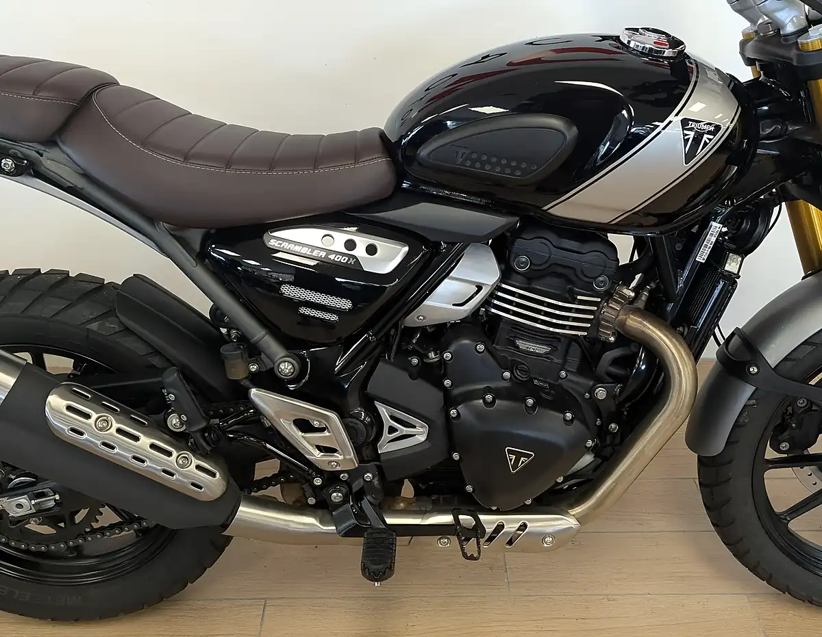 Used 2024 Triumph Scrambler 400 Modern Classics Black - Interior and Exterior details 9