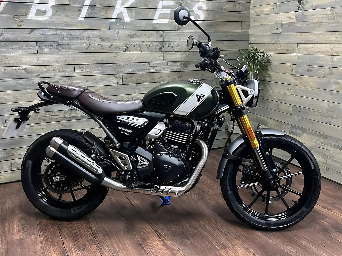 Used 2024 Triumph Scrambler 400 Modern Classics Green - Interior and Exterior details 3