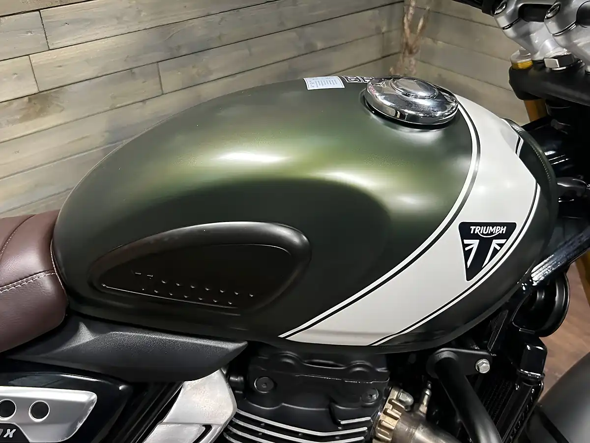 Used 2024 Triumph Scrambler 400 Modern Classics Green - Interior and Exterior details 6