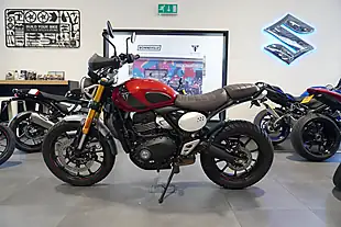 Used 2024 Triumph Scrambler 400 X Red Metallic - Interior and Exterior details 2
