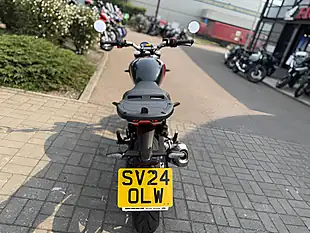 Used 2024 Triumph Speed 400 Red/Grey - Interior and Exterior details 9