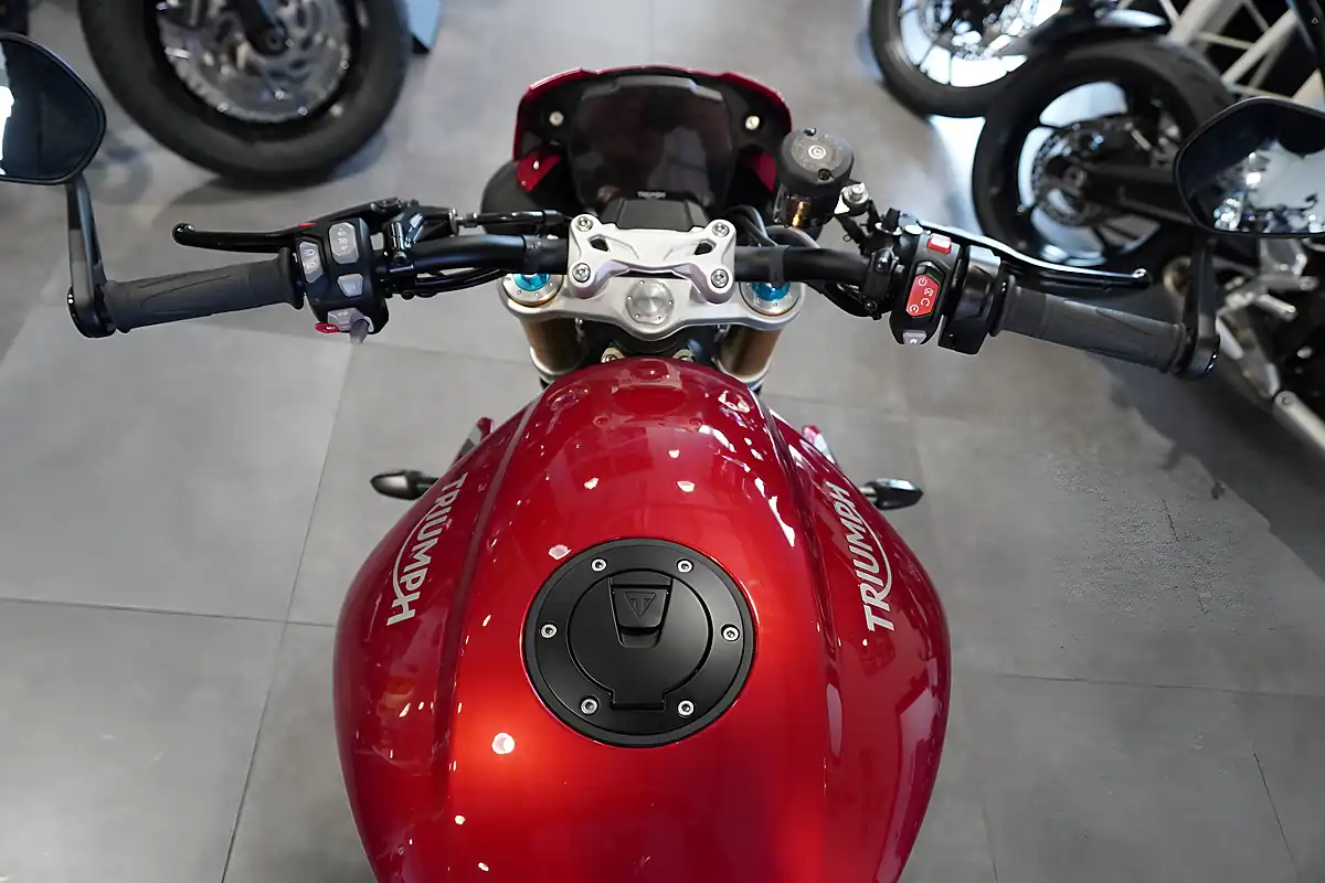 Used 2024 Triumph Speed Triple 1200 RS Red Metallic - Interior and Exterior details 7
