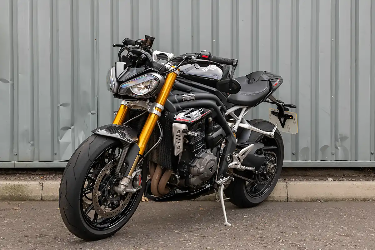 Used 2024 Triumph Speed Triple 1200 RS Sapphire Black - Interior and Exterior details 4