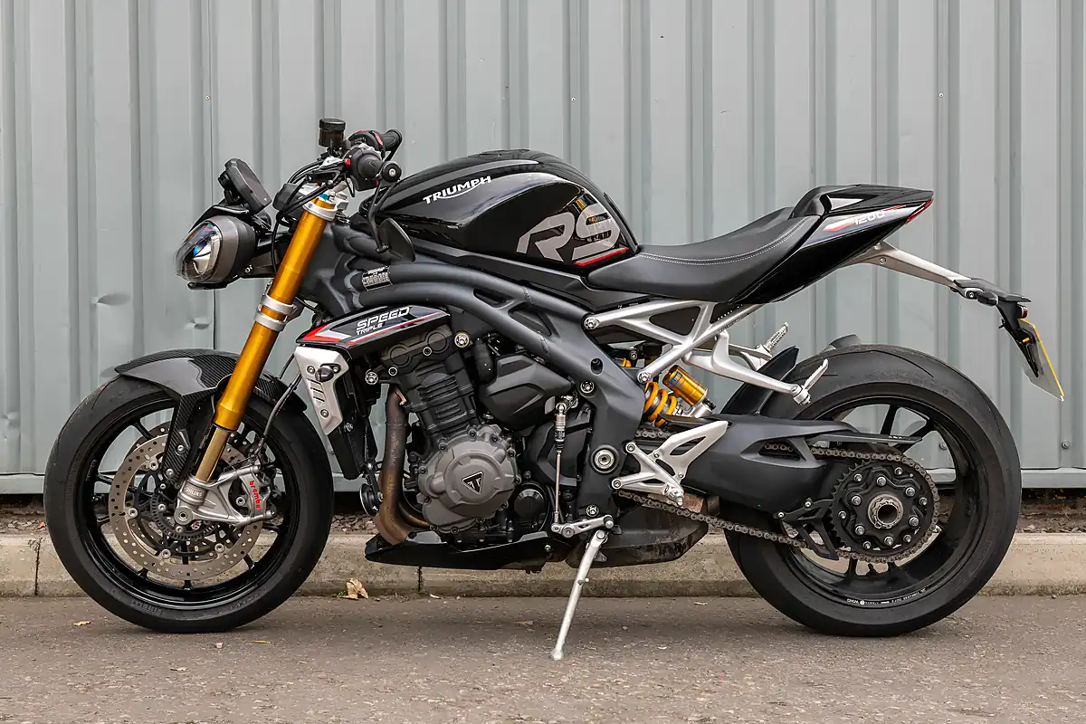 Used 2024 Triumph Speed Triple 1200 RS Sapphire Black - Interior and Exterior details 5