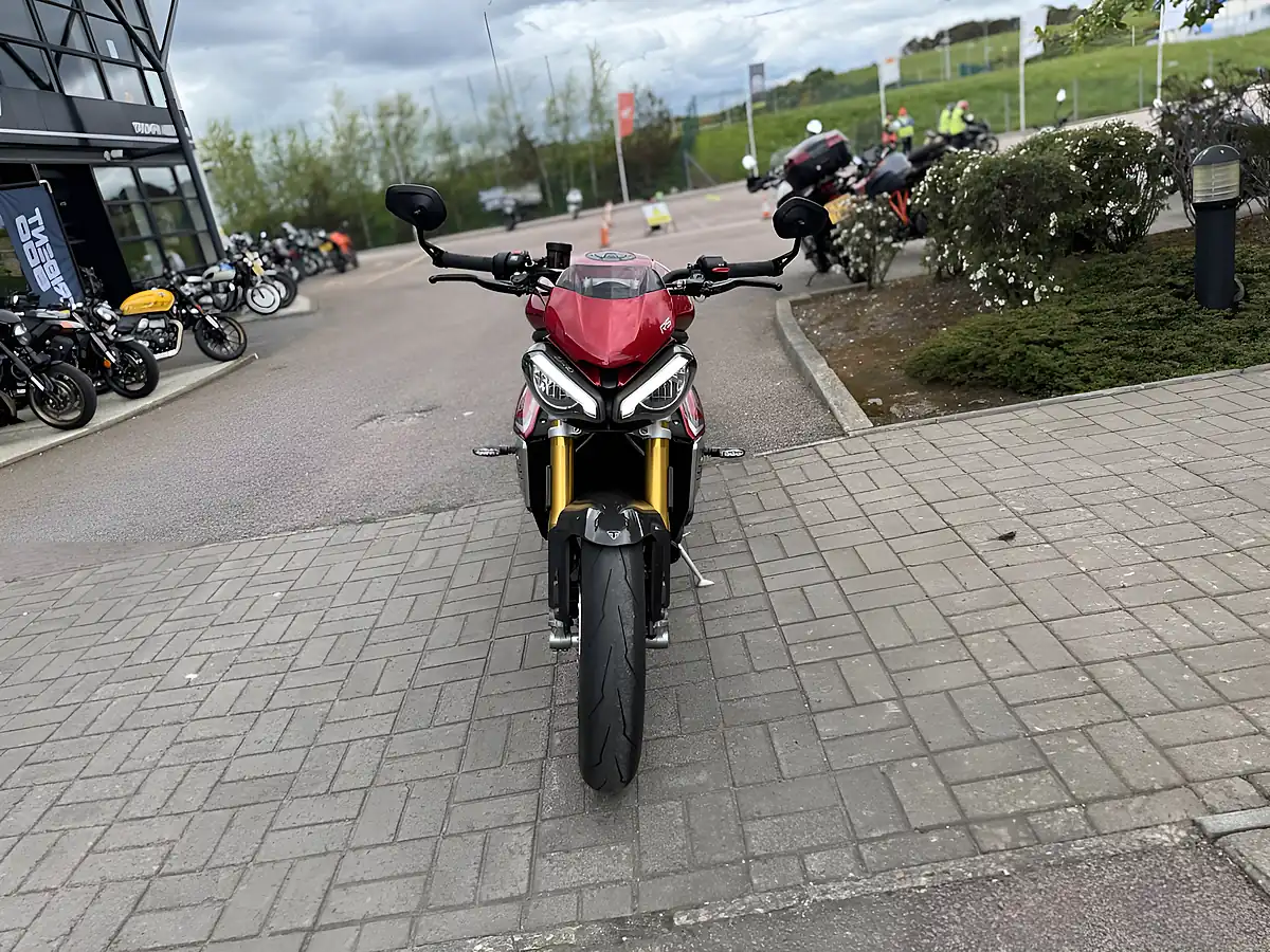 Used 2024 Triumph Speed Triple RS Red - Interior and Exterior details 5