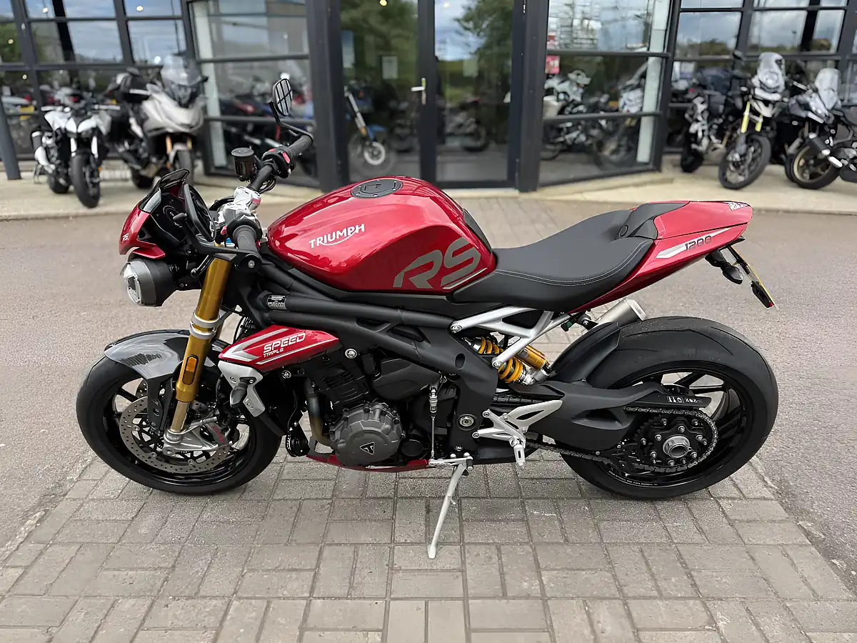 Used 2024 Triumph Speed Triple RS Red - Interior and Exterior details 7
