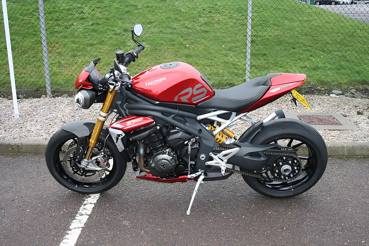 Used 2024 Triumph Speed Triple RS Red - Interior and Exterior details 17