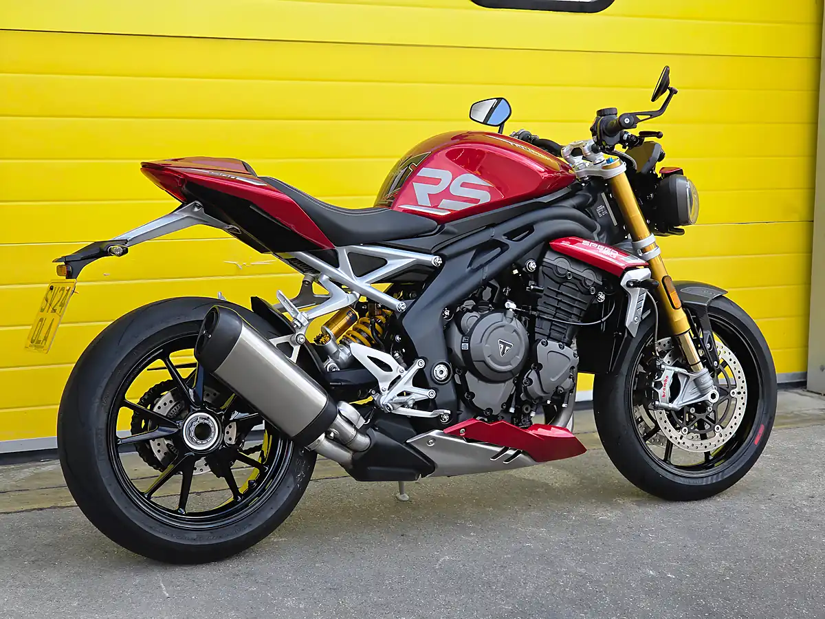 Used 2024 Triumph Speed Triple RS Red - Interior and Exterior details 4