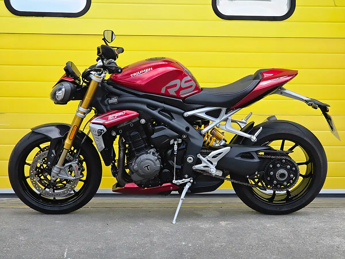 Used 2024 Triumph Speed Triple RS Red - Interior and Exterior details 5