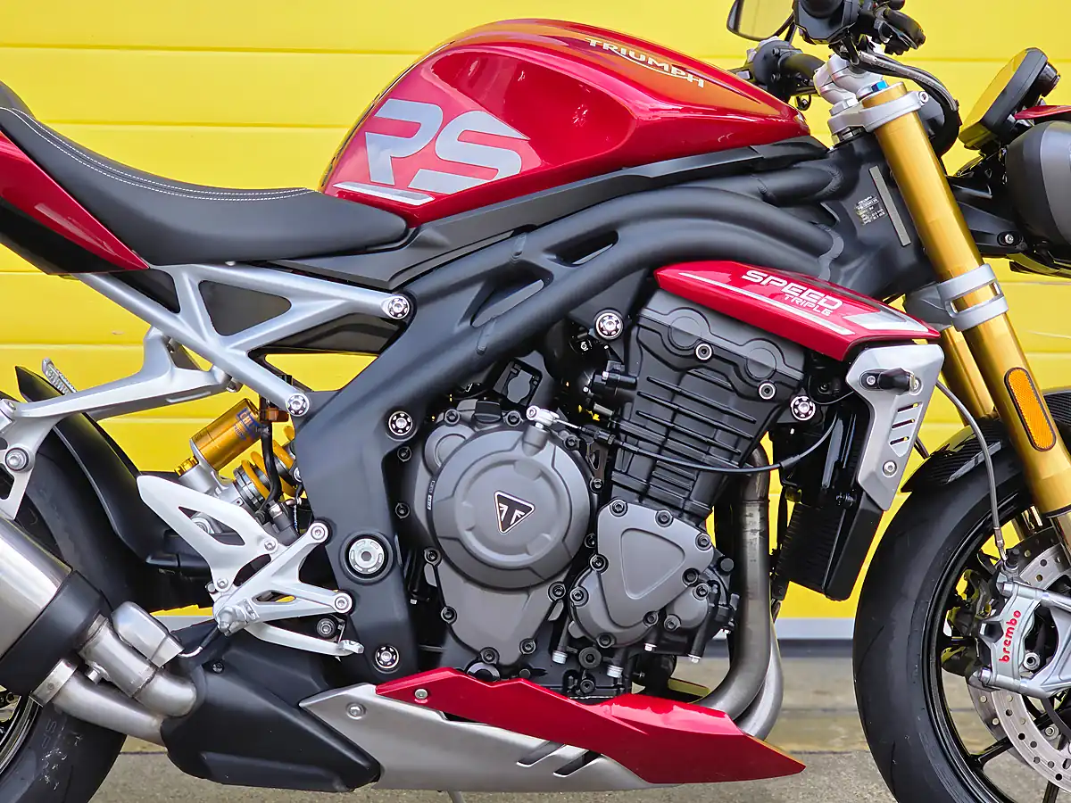 Used 2024 Triumph Speed Triple RS Red - Interior and Exterior details 9