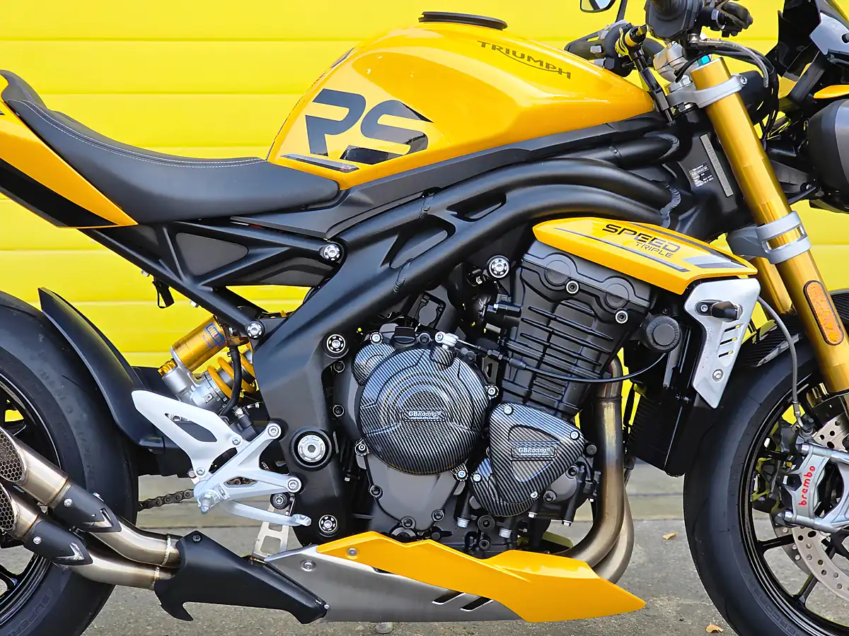 Used 2024 Triumph Speed Triple RS Yellow - Interior and Exterior details 16