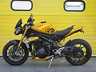 Used 2024 Triumph Speed Triple RS Yellow - Interior and Exterior details 5