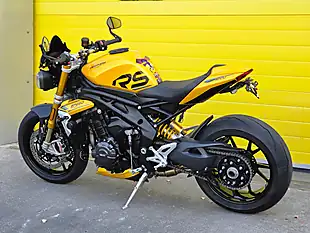 Used 2024 Triumph Speed Triple RS Yellow - Interior and Exterior details 6