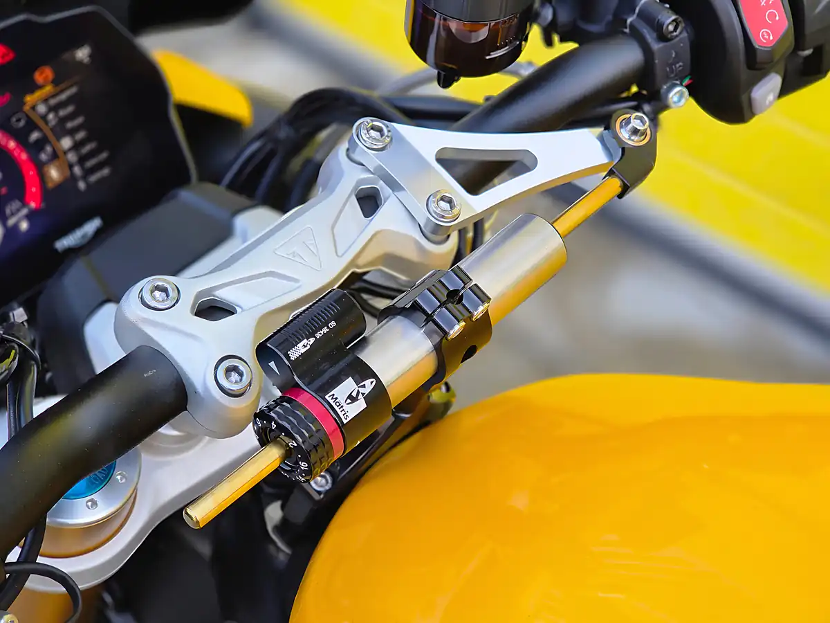 Used 2024 Triumph Speed Triple RS Yellow - Interior and Exterior details 8