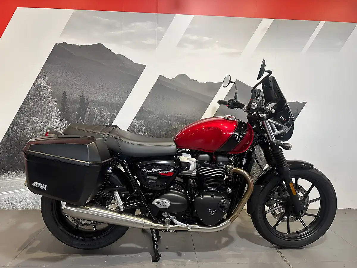 Used 2024 Triumph Speed Twin 900 Classic Red - Front View