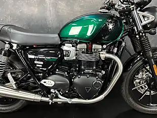 Used 2024 Triumph Speed Twin 900 Green - Interior and Exterior details 8