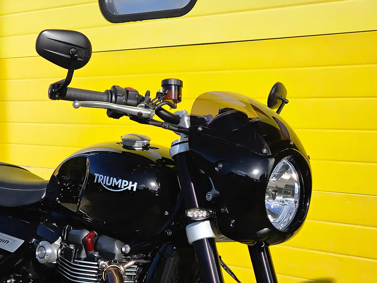 Used 2024 Triumph Speed Twin Black - Interior and Exterior details 11
