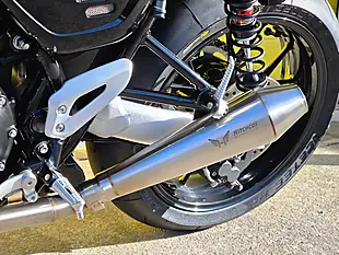Used 2024 Triumph Speed Twin Black - Interior and Exterior details 17