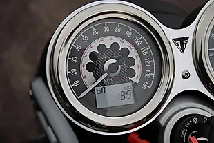 Used 2024 Triumph Speed Twin Classic Grey - Interior and Exterior details 11