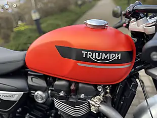 Used 2024 Triumph Speed Twin RS Orange - Interior and Exterior details 14
