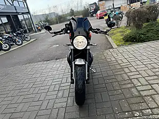 Used 2024 Triumph Speed Twin RS Orange - Interior and Exterior details 5