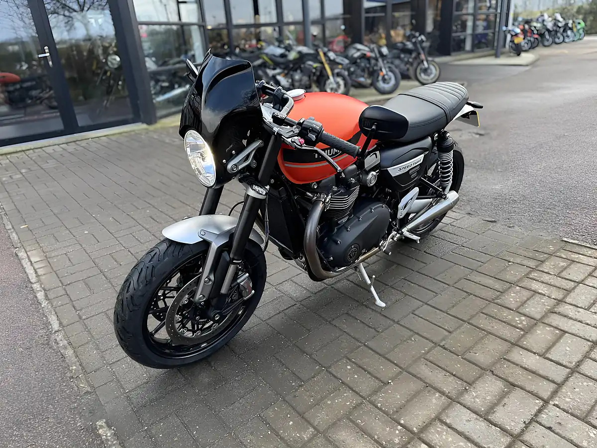 Used 2024 Triumph Speed Twin RS Orange - Interior and Exterior details 6