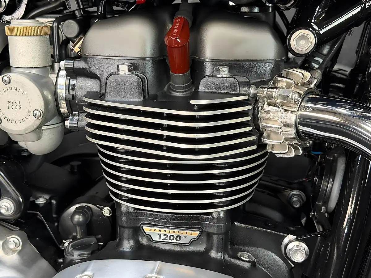 Used 2024 Triumph Speedmaster 1200 Black - Interior and Exterior details 15