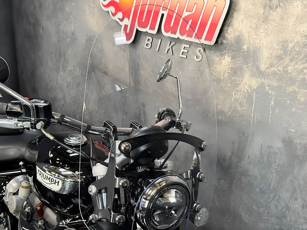 Used 2024 Triumph Speedmaster 1200 Black - Interior and Exterior details 8