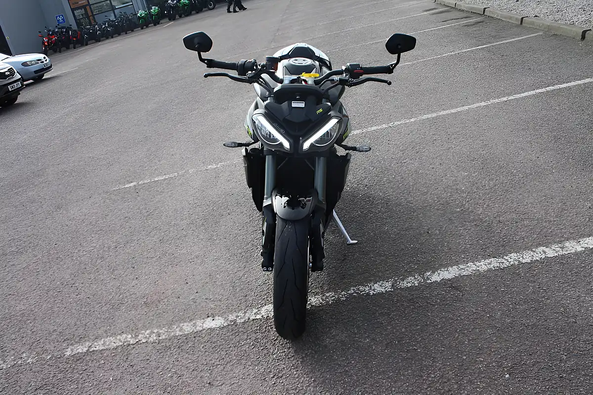 Used 2024 Triumph Street Triple RS Phantom Black - Interior and Exterior details 7
