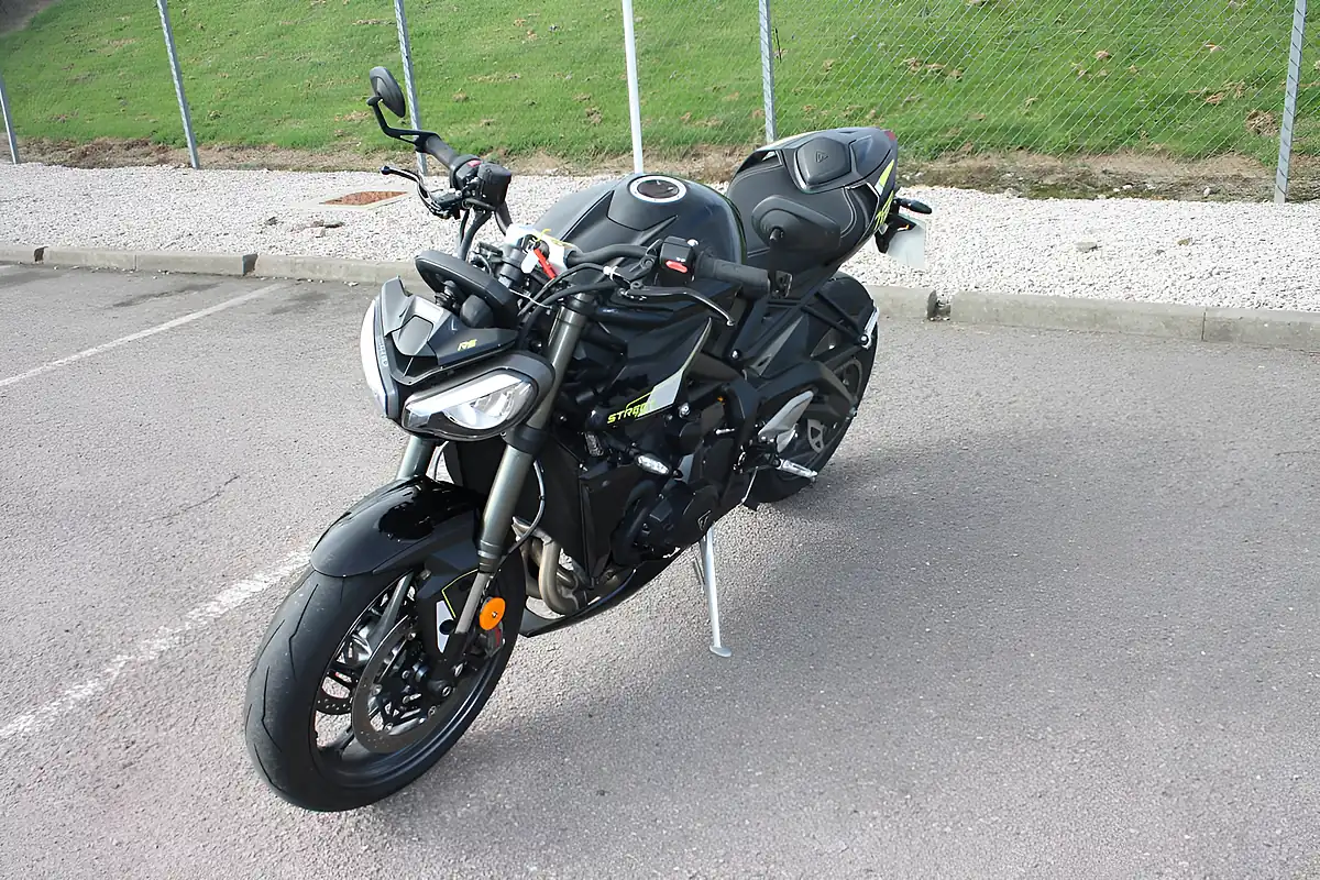 Used 2024 Triumph Street Triple RS Phantom Black - Interior and Exterior details 8