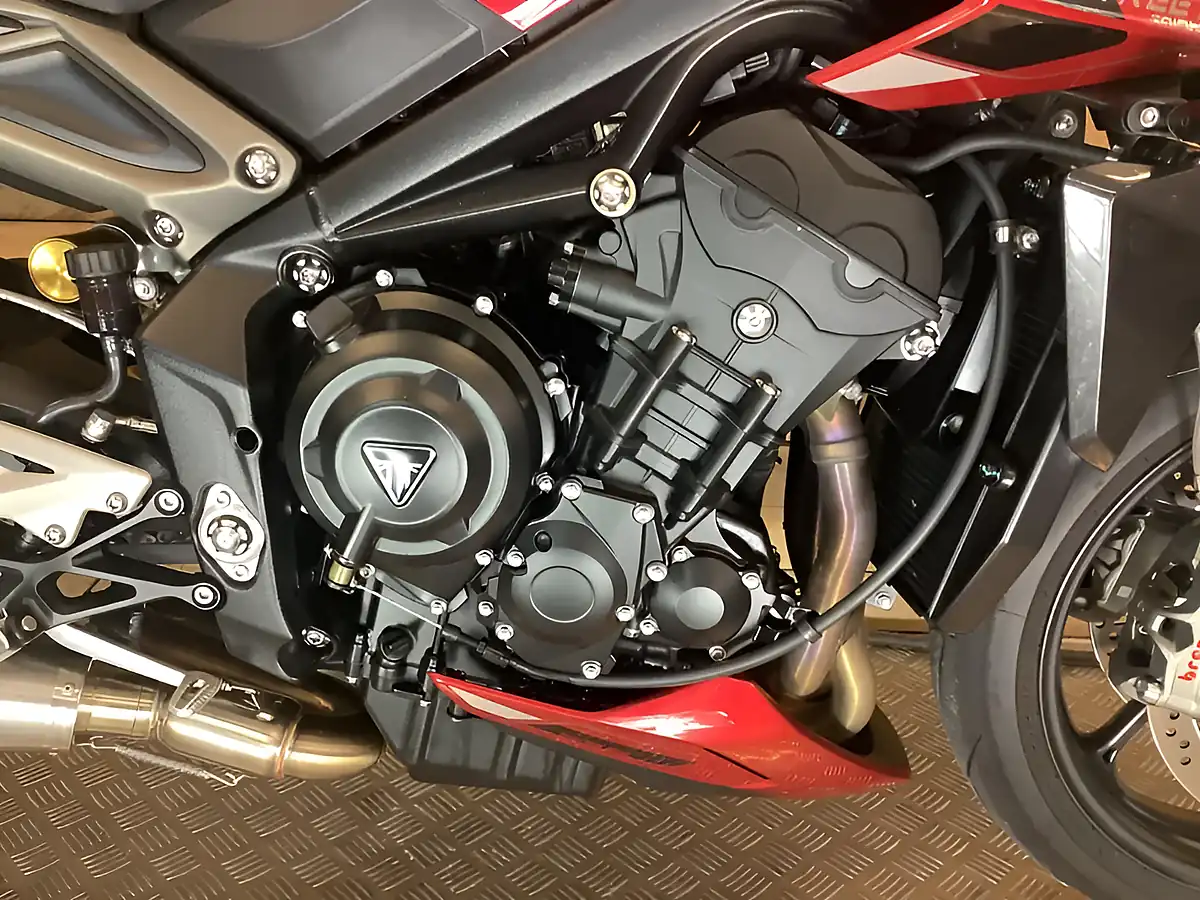Used 2024 Triumph Street Triple RS Red - Interior and Exterior details 12
