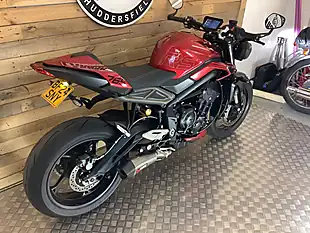 Used 2024 Triumph Street Triple RS Red - Interior and Exterior details 4