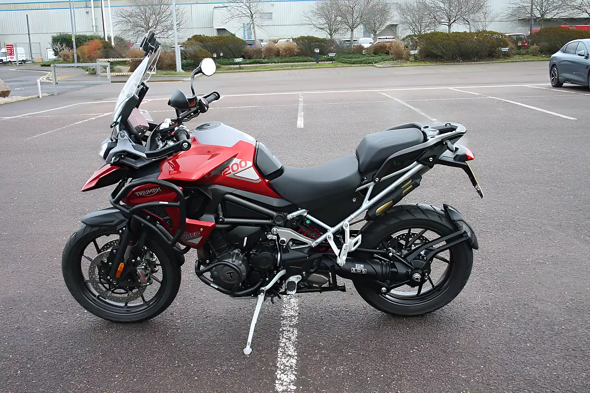 Used 2024 Triumph Tiger 1200 GT Pro Red - Interior and Exterior details 7