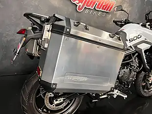 Used 2024 Triumph Tiger 900 GT Pro White - Interior and Exterior details 12