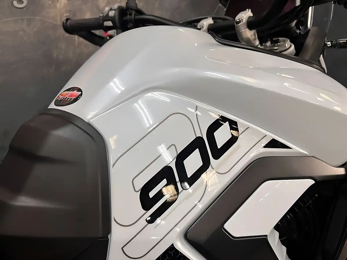 Used 2024 Triumph Tiger 900 GT Pro White - Interior and Exterior details 13